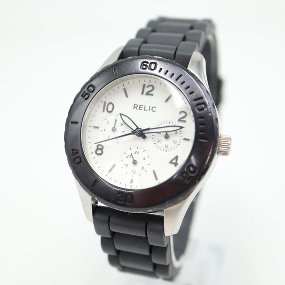 Relic by Fossil Multifunction Watch 38mm White Black Gray ZR15637 w New Battery - Picture 1 of 16